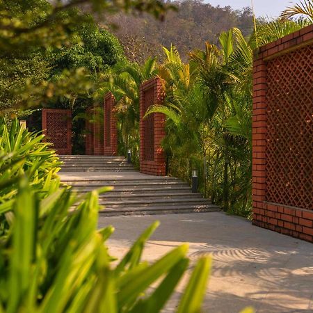 Stayvista At Amara Villa Luxury Collection With Private Pool & Gazebo Alībāg Esterno foto